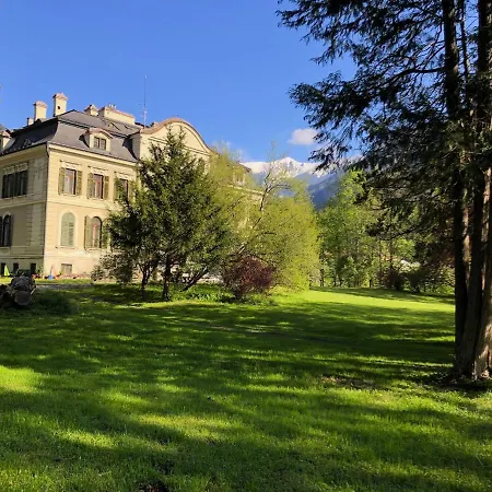 Herrnhof * رايشناو