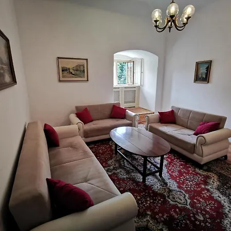 Herrnhof アパート *