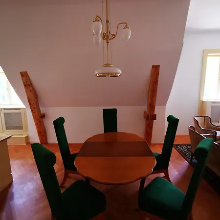 Herrnhof Apartament *