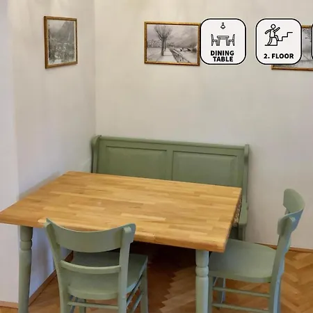Herrnhof Apartment